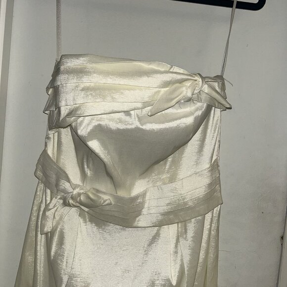 Torrid Vintage Ivory Satin Wedding Cocktail Strapless Pleated Dress Size 16 - Picture 4 of 11